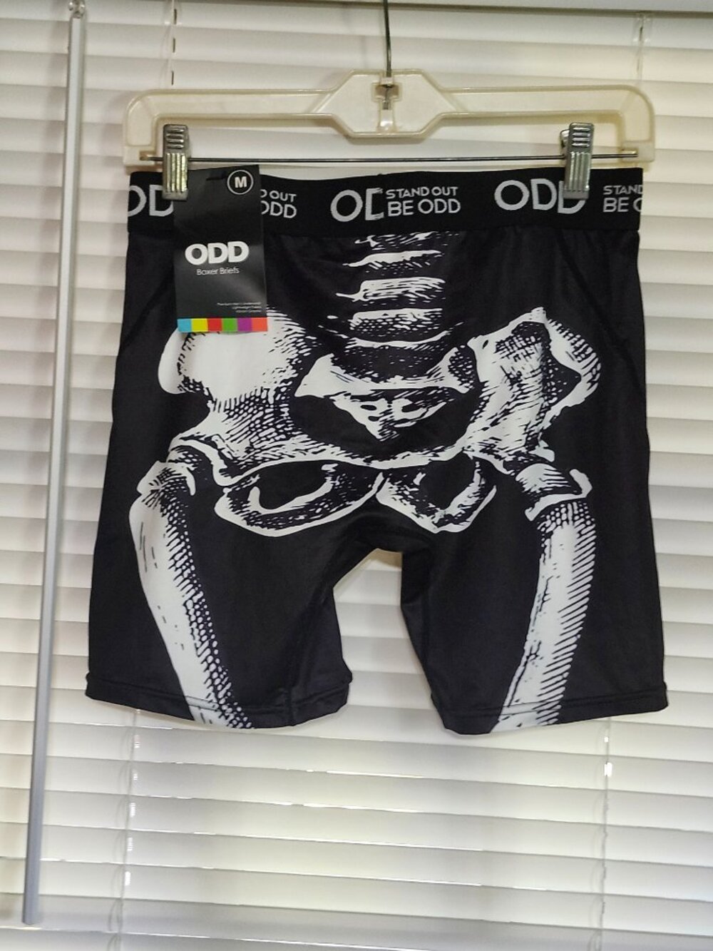 ODD mans NWT boxer briefs  size M